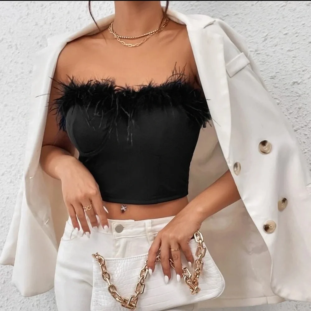 STRAPLESS BLACK  FEATHER TOP - Picture 3 of 4